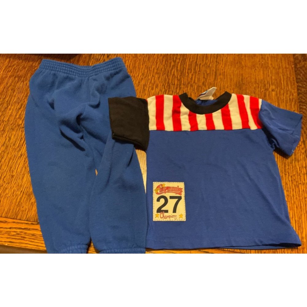 Vintage, Boys Sweatpants and T-Shirt, 1990's Chipmunks Brand Size 2T